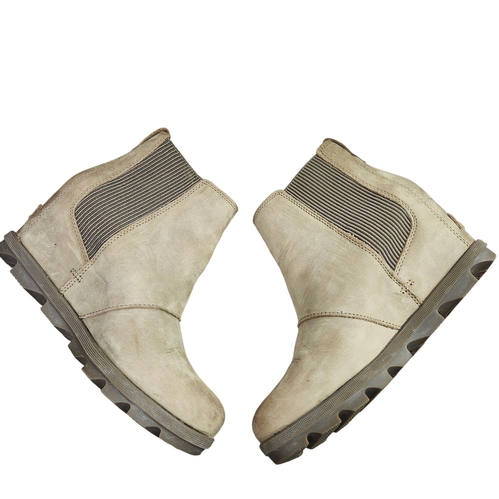 Sorel Womens Joan or Arc‎ Ankle Boots Wedge Heel Gore Taupe Suede Size 9.5